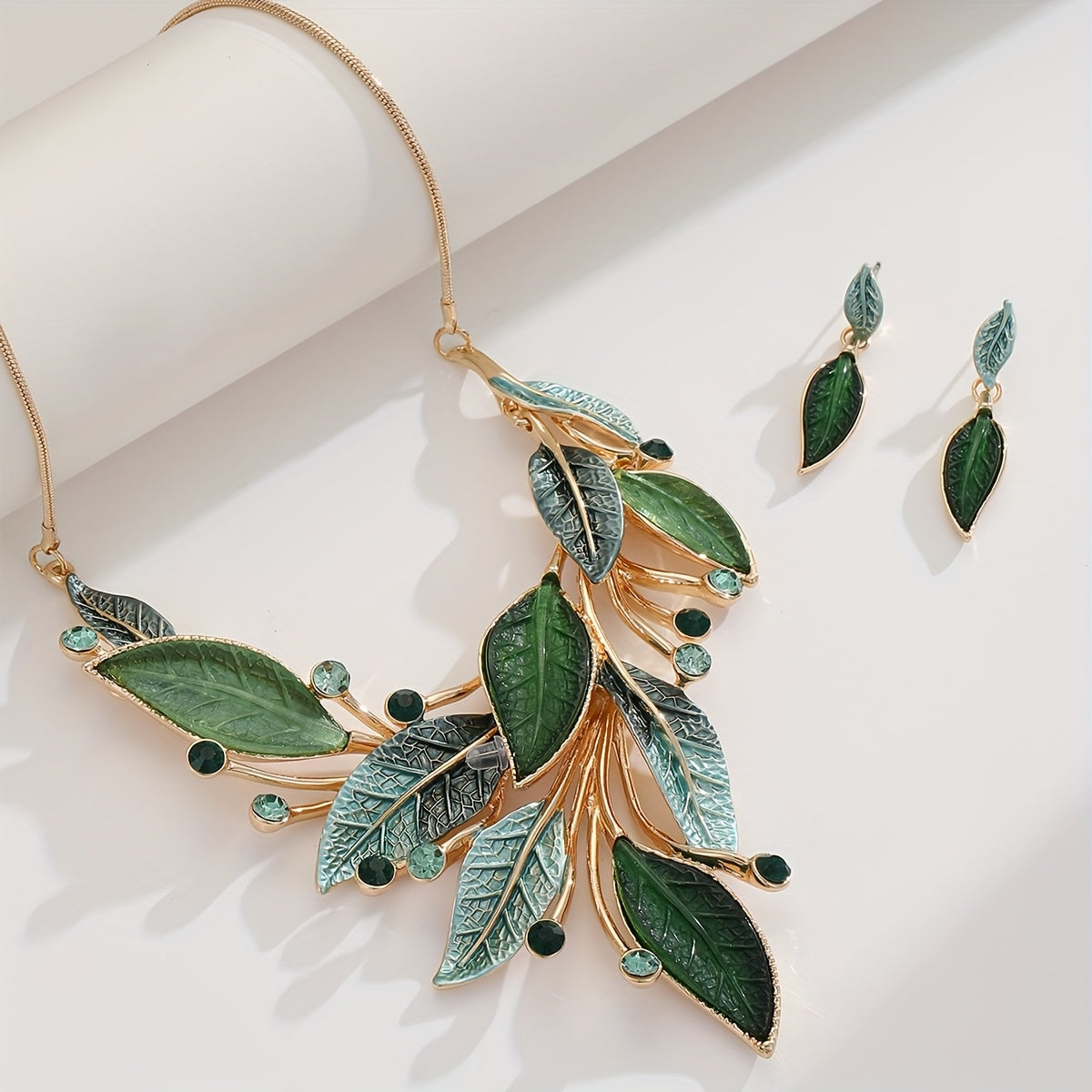 Vintage Chunky Statement Jewelry Set - 18k Golden Plated Retro Spring Green Leaf Floral Bohemian Boho Bib Necklace Earring Set Fashion Jewelry For Women Wedding Party Prom Unique Gift Band Box Christmas Thanksgiving