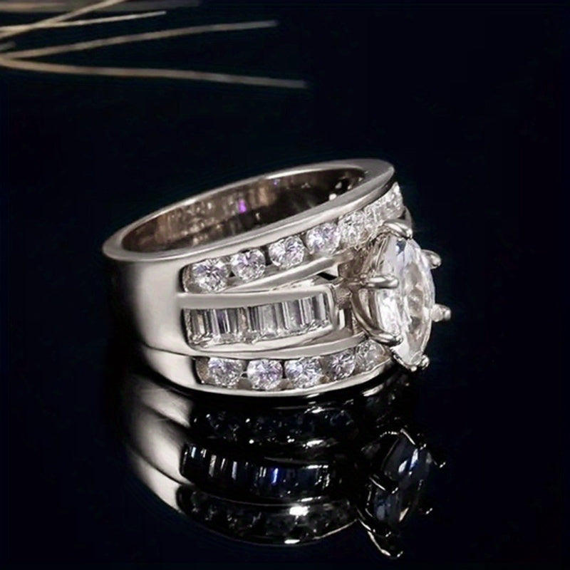2pcs Fashionable And Exquisite Ladies' Anniversary Commemorative Ring Set with Wide Edition Engagement Ring Ladies' Wedding Banquet Luxury Jewelry Gift