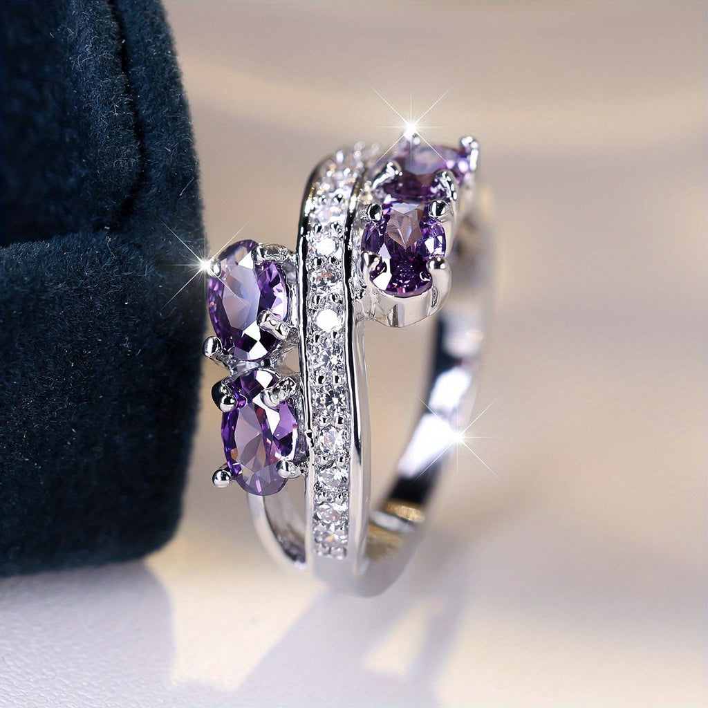 [Bride Wedding Ring] S925 Pure Silvery Purple Charm Ring Elegant Purple Synthetic Zirconia Ladies Ring | Bride Wedding Ring, Shiny Jewelry, Creative Design, Total Weight Of The Product (2.95g)