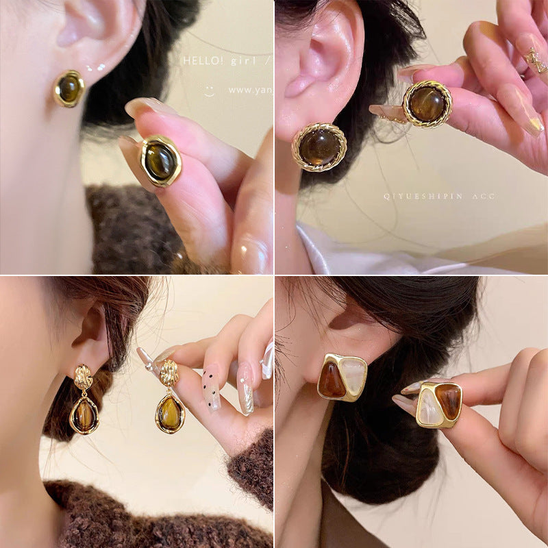 9 Pairs of Malaite Earrings, Light Luxury High-End Tiger's Eye Stud Earrings, Women's INS-Style Niche Versatile Earrings, Suitable for Daily Wear, Banquets, Parties, Multiple Styles for Different Weekly Outfits