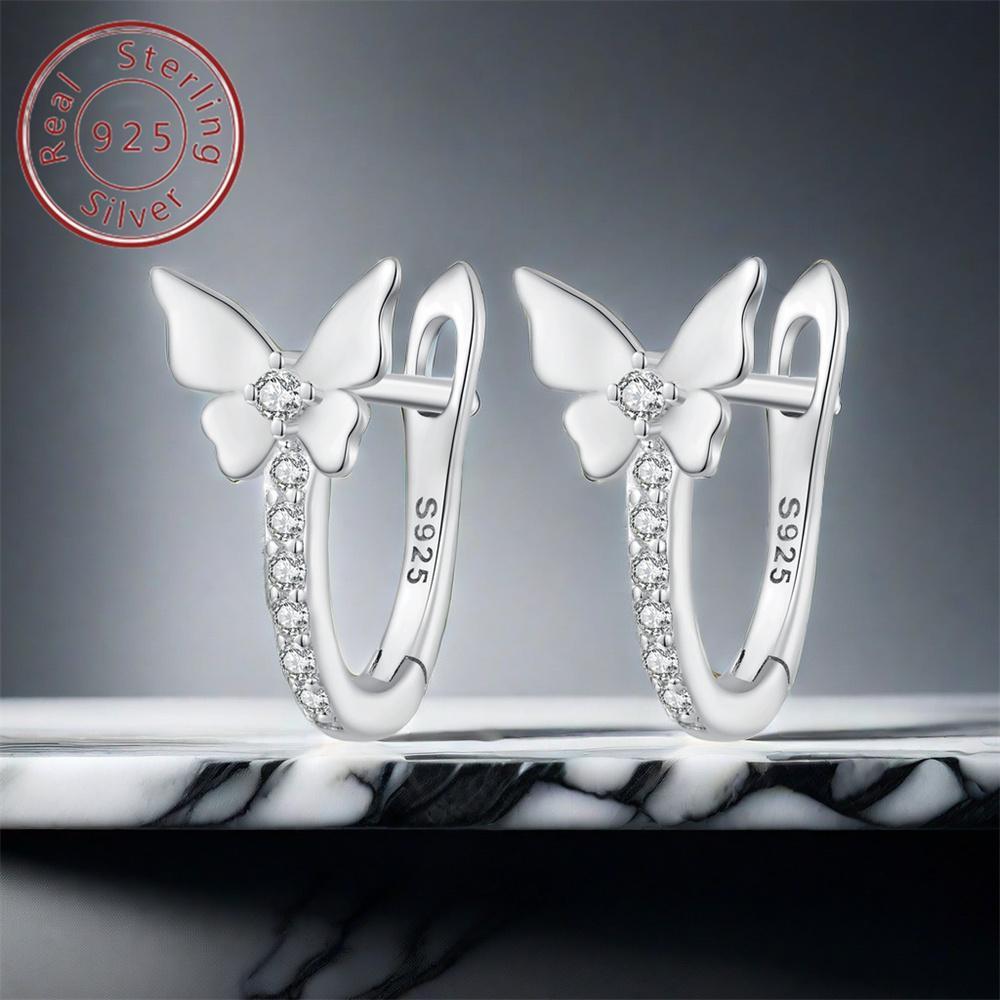 [Graduation Birthday Gift] This 925 Silver Butterfly-Shaped Earring Clip Is an Exquisite and Fashionable Jewelry Gift Suitable for Women on Both Daily and Festive Occasions. It Can Also Be Given as a Graduation or Birthday Present, and Comes with a Gift B