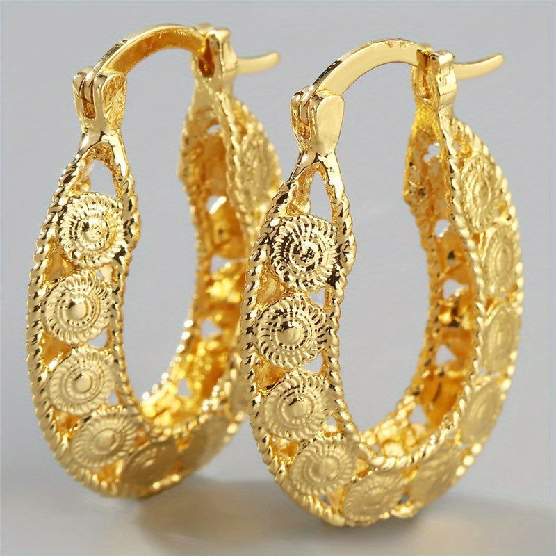 1 Pair Of Bohemian Round Hollow Women's Pendant Earrings Valentine's Day Gift
