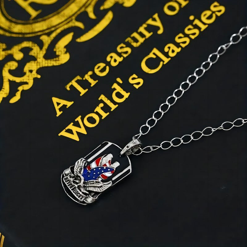 Elegant Men' Patriotic Eagle American Flag Necklace