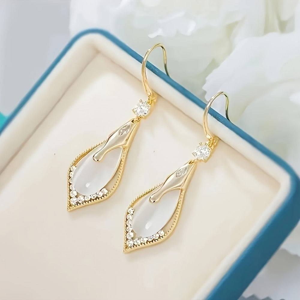 2 Pairs of Sparkling White Cat Eye Teardrop Shaped Purple Crystal Teardrop Shaped Earrings, Easy And Atmospheric Earrings, Fashionable And Elegant Alloy Jewelry Earrings