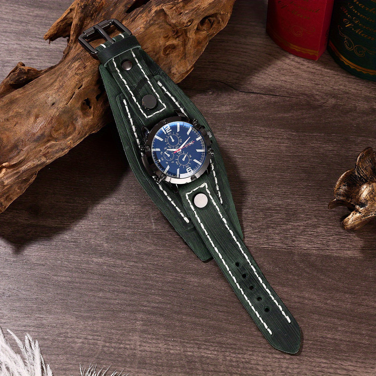 Retro PU Leather Watch Bracelet, Versatile and Fashionable for Men and Women, Hip-hop PU Leather Bracelet Watch Gift