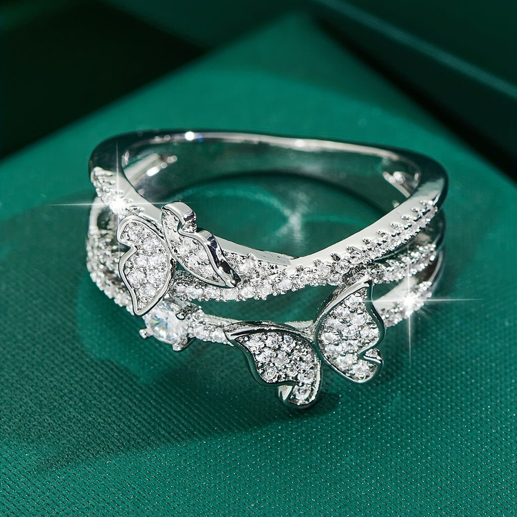 925 Siver Exquisite Ring with Multi-layer Design, Featuring A Cute Butterfly Encrusted with Sparkling Synthetic Synthetic Zirconia On The Band. Available In Various Sizes, Perfect for Pairing with Everyday Outfits, Symbolizing Romance And Beauty.