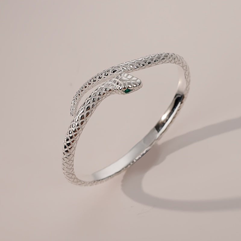 Adjustable Snake-Themed Bracelet Made of 925 Sterling Silver, Featuring Hypoallergenic Properties, Green Zirconia Eyes, Floral Accents, And a Creative Zodiac Snake Design, Perfect for a Retro Punk Style