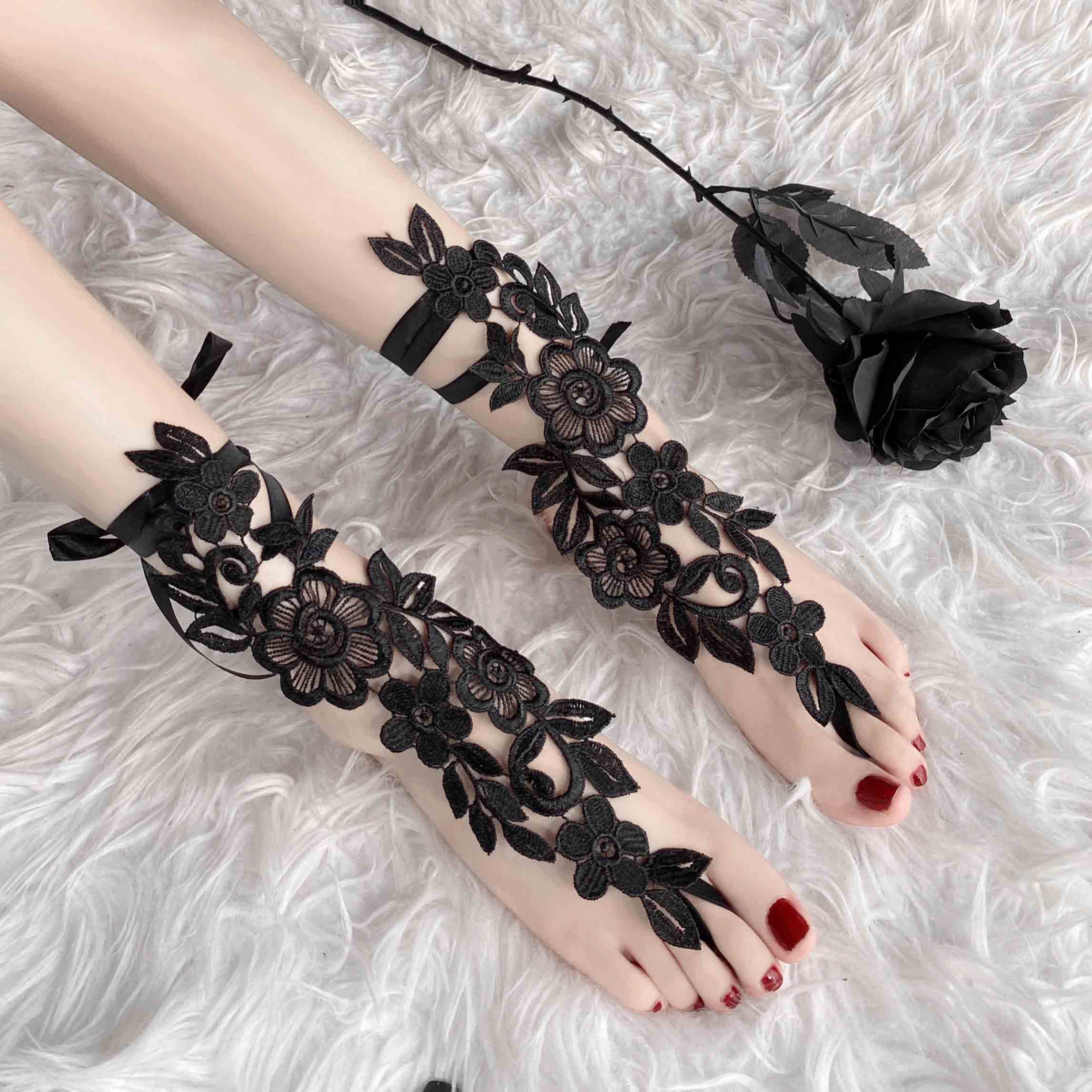 T-1022 Romantic lace cutout decorative socks