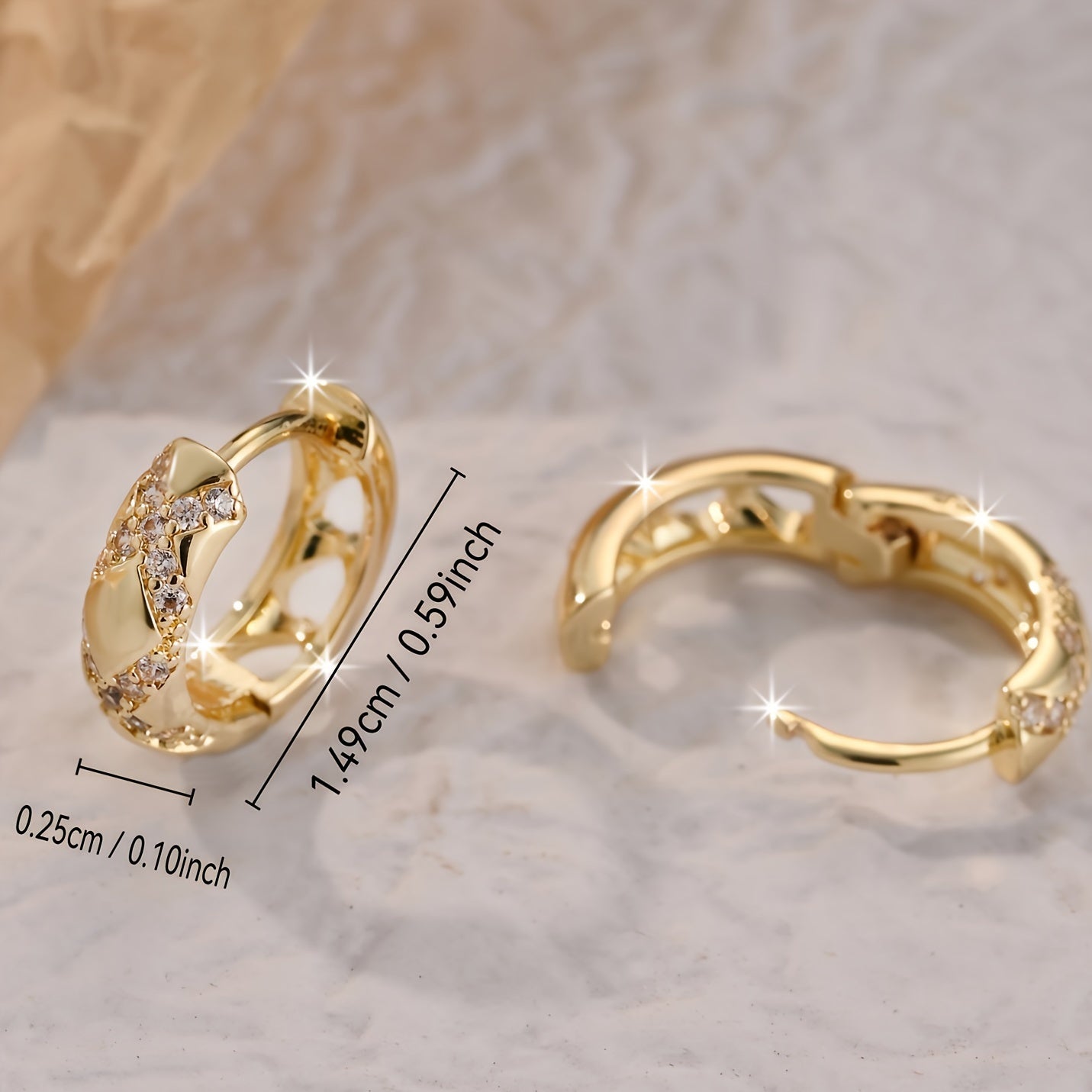 A Set of Stylish 18K Gold-Plated Copper Hoop Earrings Featuring Synthetic Zirconia, Designed in a Bohemian Vintage Style, Ideal for Women'S Party Additions, Holiday Presents, Christmas, And Suitable for Year-Round Use