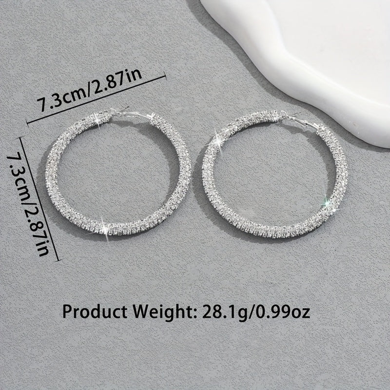 1 Pair of 925 Silvery Plated Light Luxury Elegant Sparkling Synthetic Cubic Synthetic Zircon Earrings, Suitable for Daily And Casual Wear, an Elegant Birthday Gift for Women