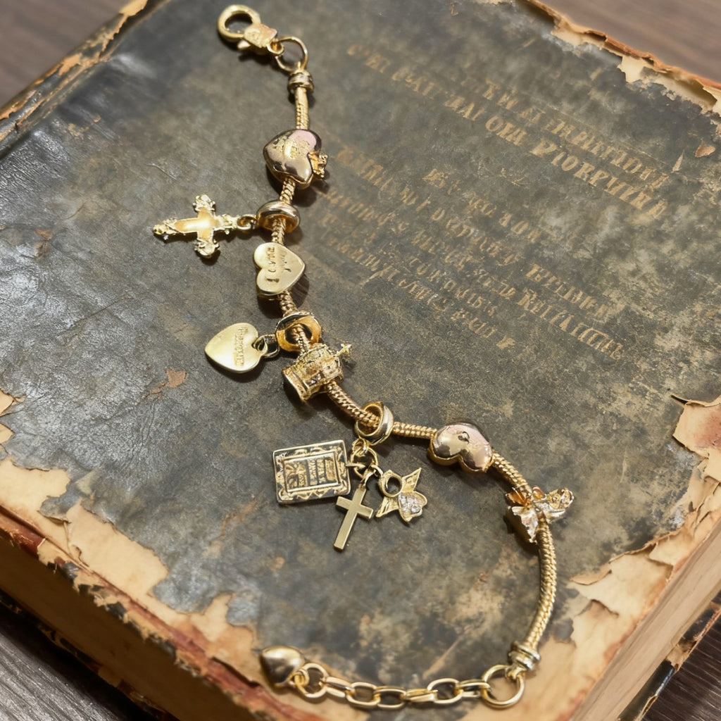 Luminous Cross Bible Angel Crown Charm Bracelet Suitable for - Detachable Adjustable Religious with Bible Charms, Bohemian Gift for &, Year-Round Wearable for Christmas, Birthdays, Mardi Gras (Pan Family Bracelet)