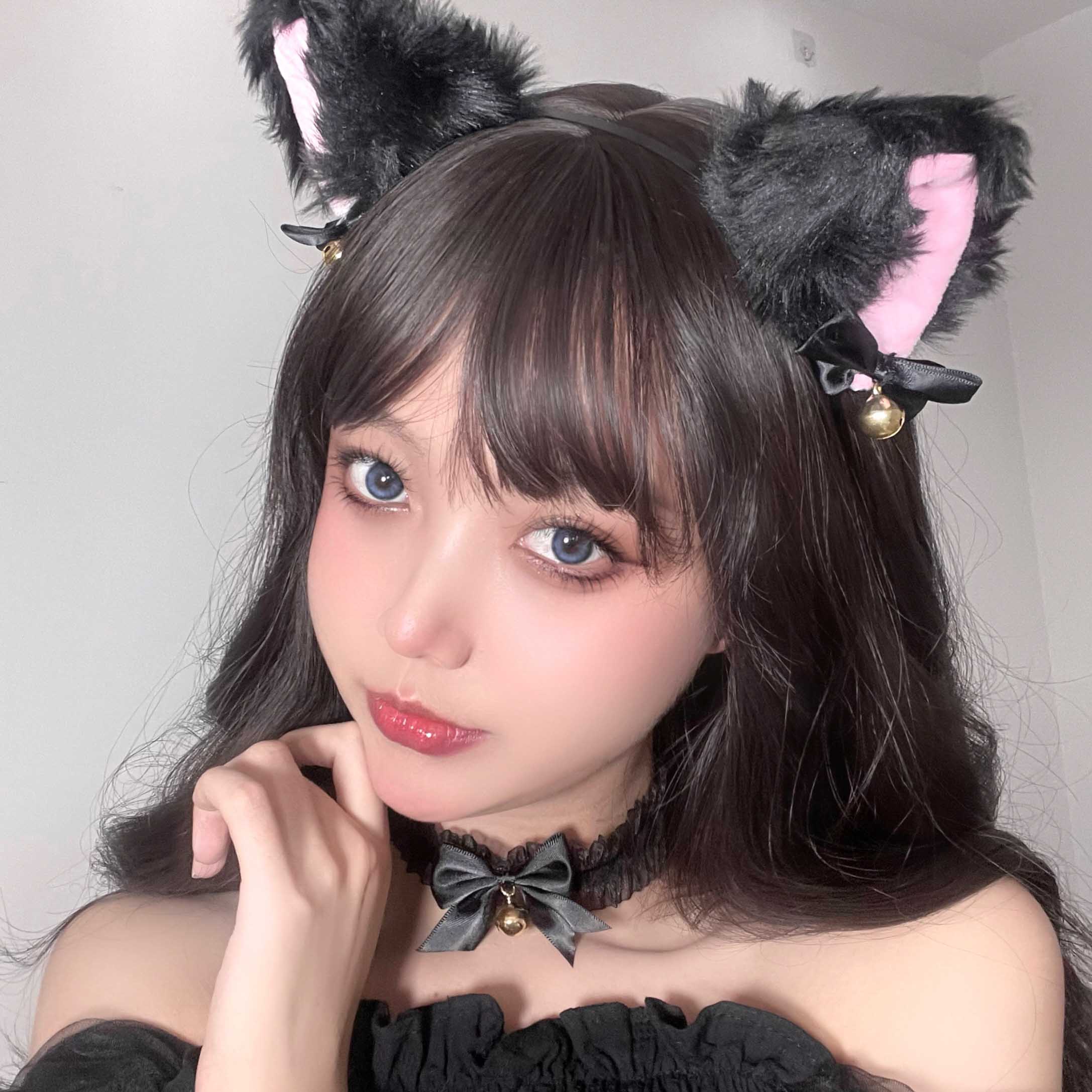 P-140 Plush cat ear bell hairband