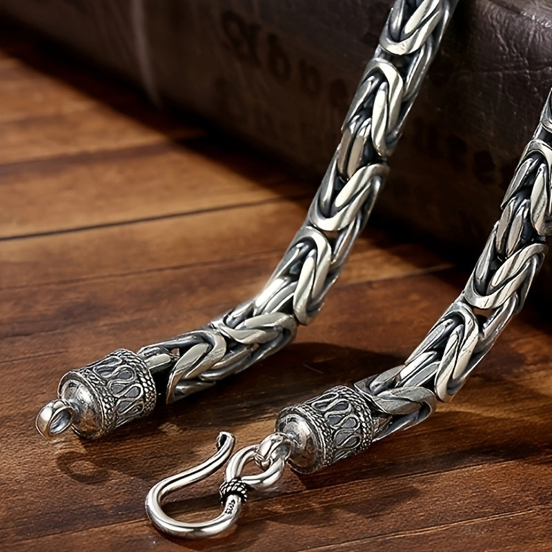 An S925 925 Silver Men'S Necklace, Hypoallergenic, a Unique And Versatile Fashion Accessory with a Classic Design, The Perfect Gift for Yourself Or Your Boyfriend