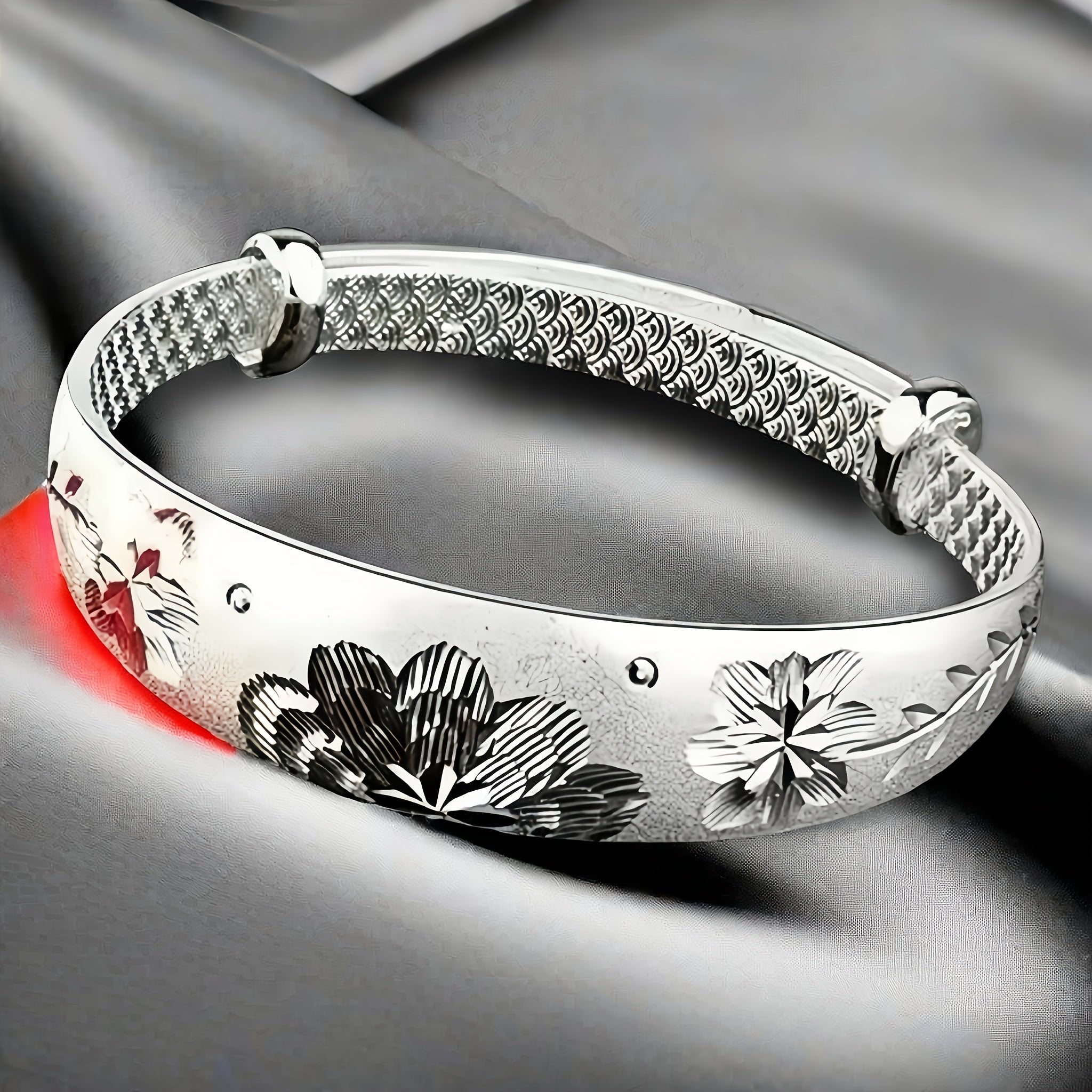 [Mother's Day Gifts] 925 Pure Silver Bracelet, a Push-Pull Bracelet for Women. The Style of the Mother Can Be Freely Adjusted. It Is a Festival Gift for the Mother