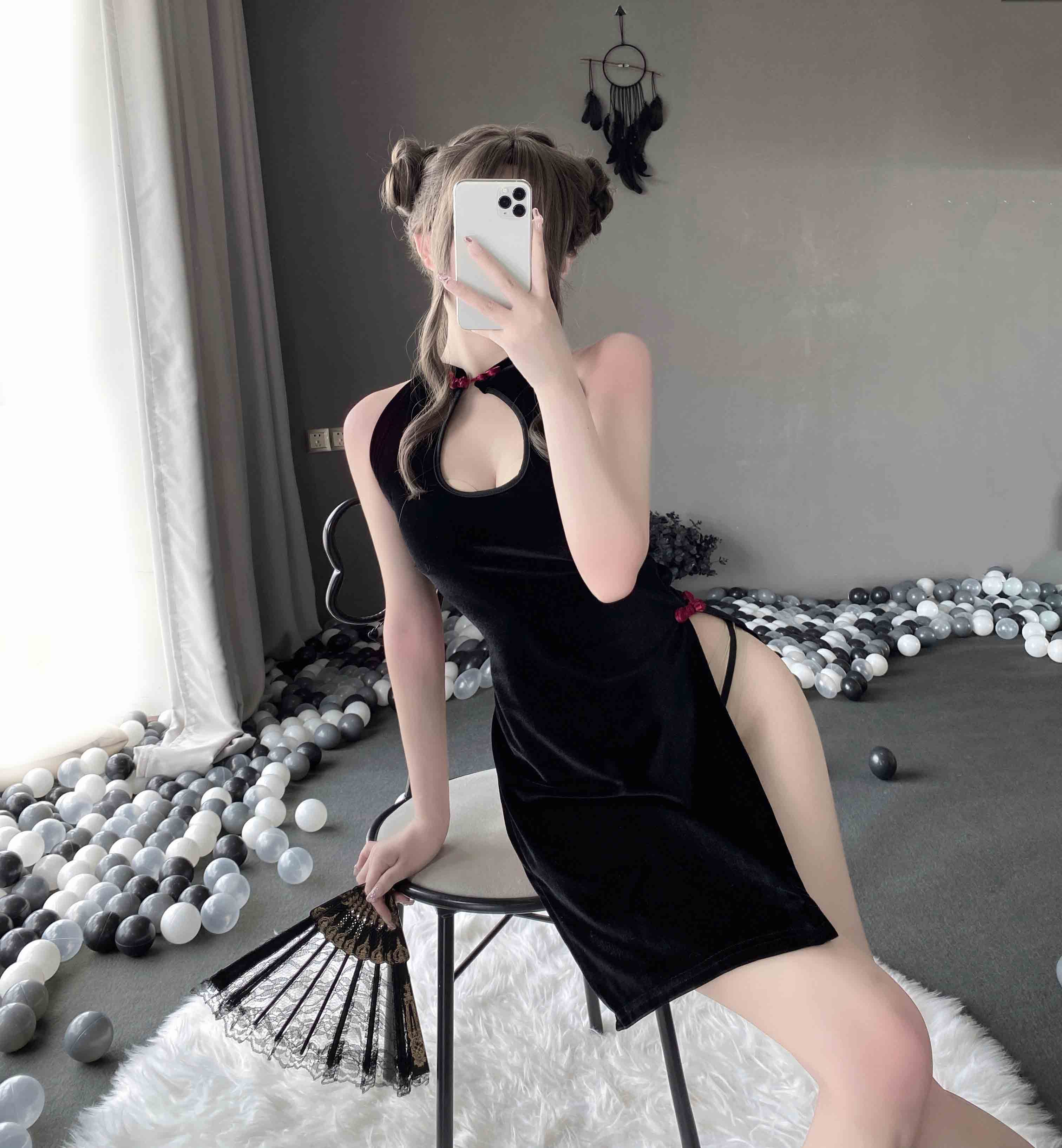 T-2295  Chinese style sex and emotional fun cheongsam