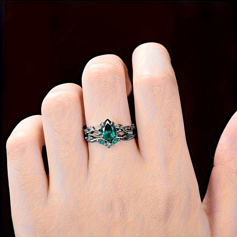 [Christmas Gift] 925 Sterling Silver Elegant Gothic Black Ring With Synthetic Jadeite Grape Pear Design, Birthstone, Christmas Theme, Suitable For Daily And Party Occasions, Seasonal Jewelry Gifts Total Weight Of The Product (With Gift Bag) (1.95G)