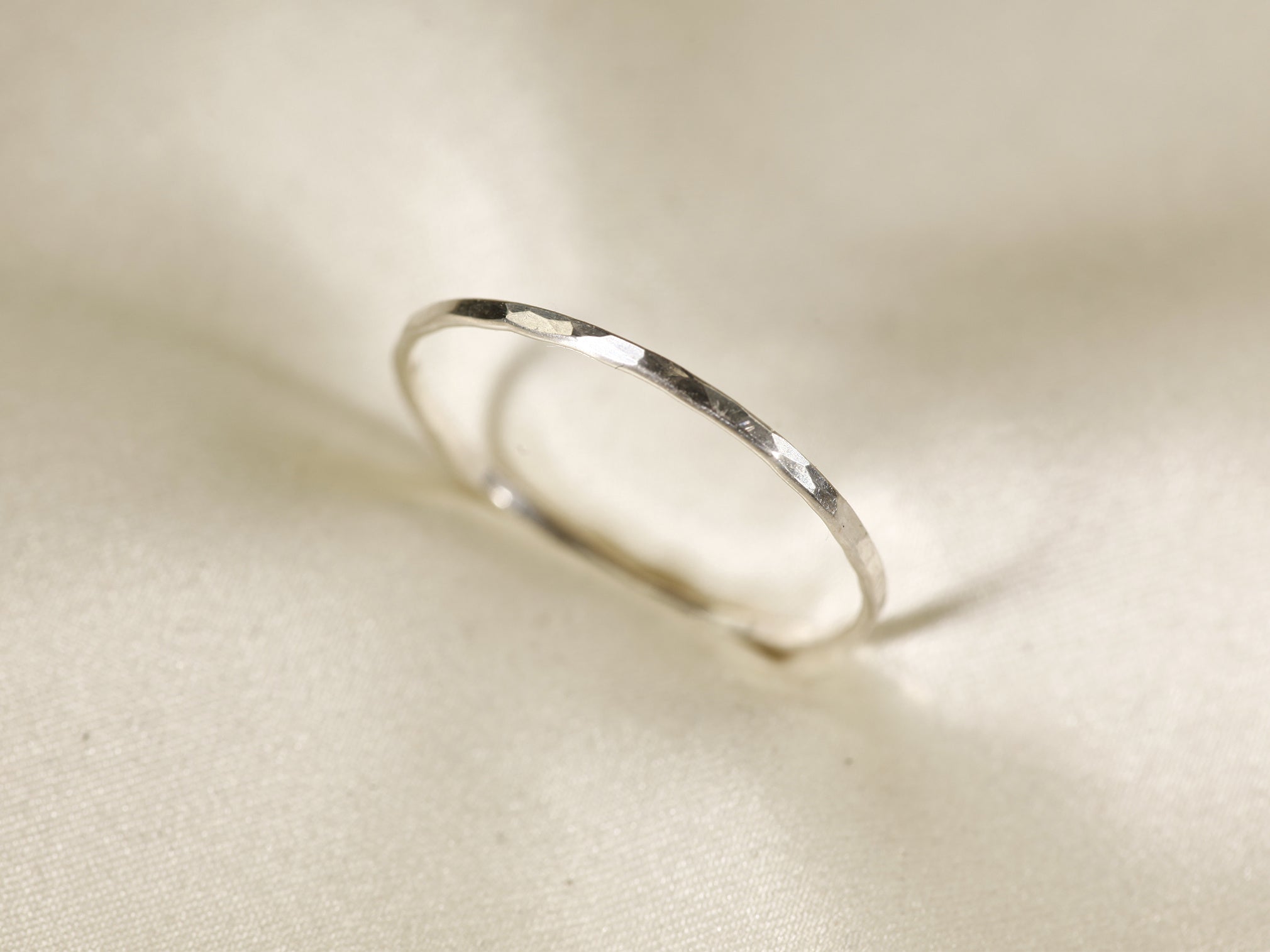[Gift for Her] S925 Silver Hammered Ring, Silvery Stackable Ring Gift for Her