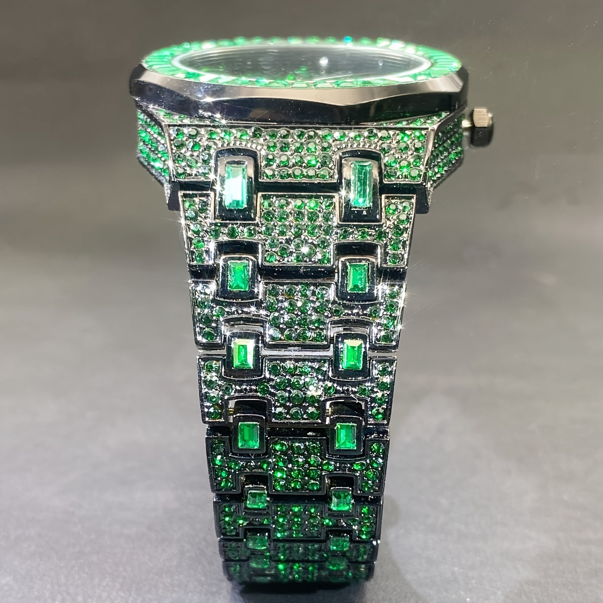 MISSFOX Fashion Green Watch For Mens Luxury Iced Out Quartz Watch Mans Hip Hop Square Rhinestone Jewelry Wristwatch Reloj 2024 New