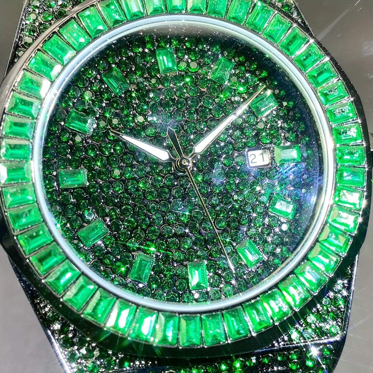 MISSFOX Fashion Green Watch For Mens Luxury Iced Out Quartz Watch Mans Hip Hop Square Rhinestone Jewelry Wristwatch Reloj 2024 New