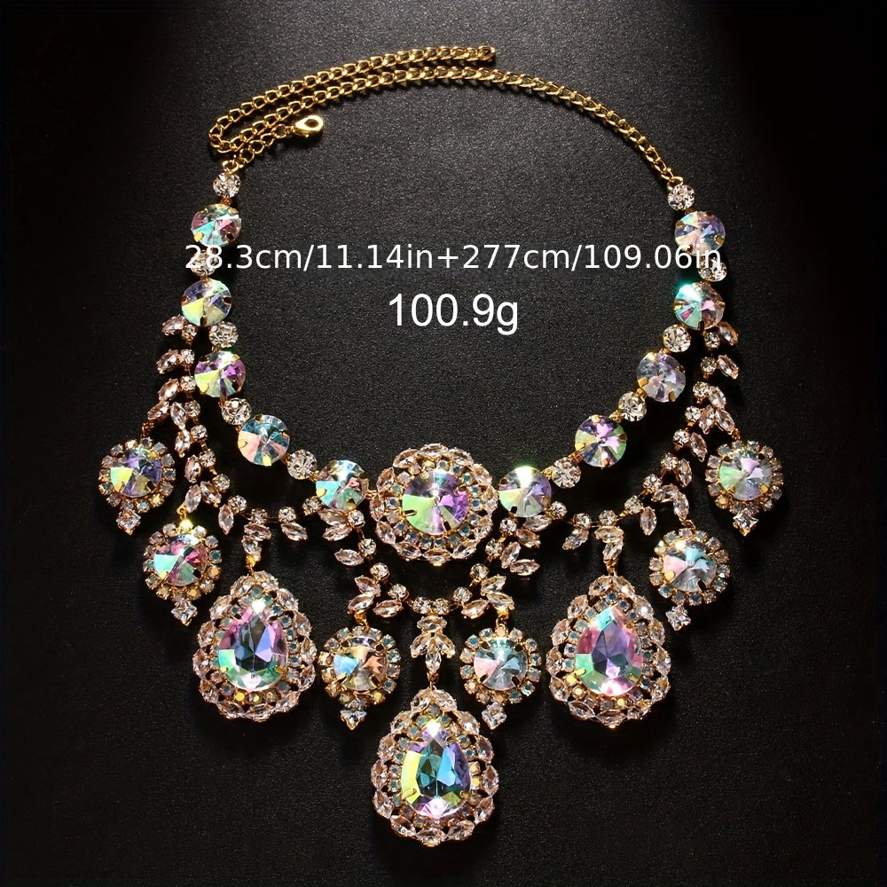 Stylish And Jewelry Set Featuring a Stunning Rhinestone Necklace And Matching Earrings