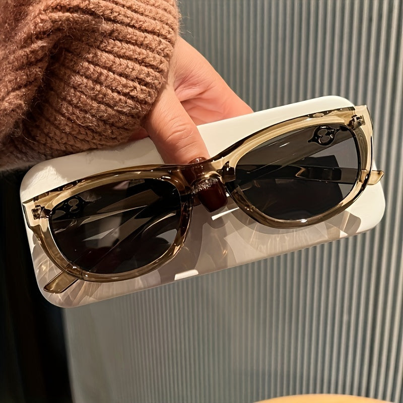 1 Pair of Classic Male and Female Driving Glasses, Designer Polycarbonate Frame, Resin Lenses, Fashionable and Fashionable Glasses, Including Glasses Cloth Glasses Case, Fashionable Glasses Storage Box