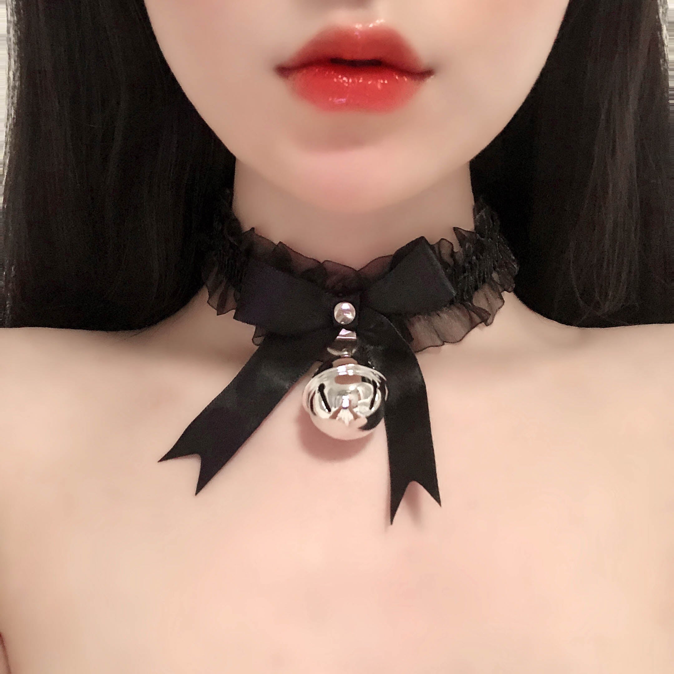 P-23 Cute bow bell neck ring