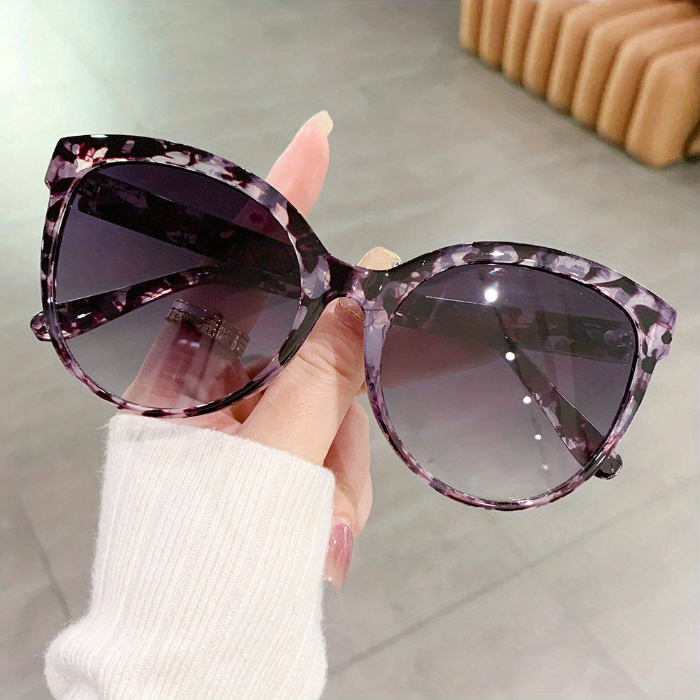 Summer Must Haves, Luxury Cat Eye Fashion Glasses for Women And Men, Oversized Fashion Shades Perfect for Beach, Vacation, Travel And Cruise, Trendy Y2K Style Accessory for Daily Wear, Street Photography And Holiday Gifts, Lightweight And Protective