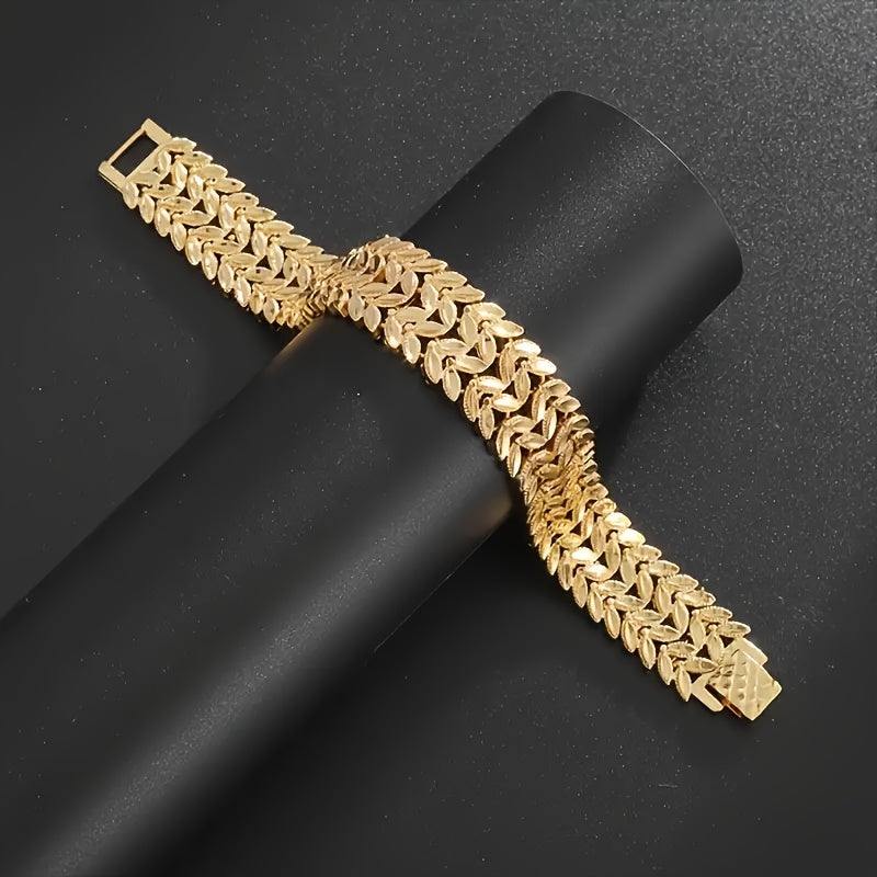1 Elegant And High-Quality 316 Stainless Steel Butterfly Bracelet - Hypoallergenic And Nickel Free Copper Suitable for Daily And Special Occasions As A Gift for Couples. Suitable for Multiple Holidays Such As Christmas Gift