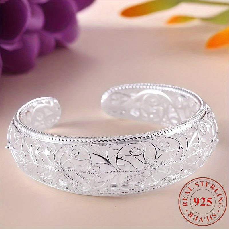 Elegant And Adjustable 925 Sterling Silver Open Bracelet with Low Allergenicity And Exquisite Floral Design, The Perfect Gift for Her, Perfect for Parties And Daily Wear