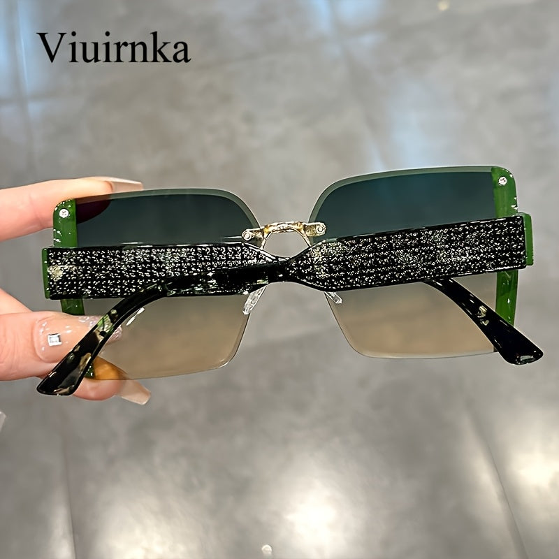 VIUIRNKA Women'S Sunglasses, Oversized Rimless Square Frame with Gradient Lenses, Lightweight Unisex Summer Design with Case, Perfect for Beach Parties & Halloween Christmas Gift Giving, Fashionable Statement Eyewear