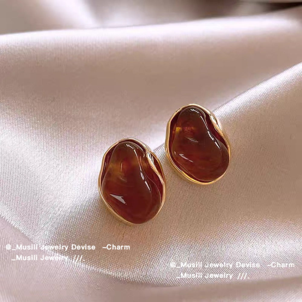 9 Pairs of Malaite Earrings, Light Luxury High-End Tiger's Eye Stud Earrings, Women's INS-Style Niche Versatile Earrings, Suitable for Daily Wear, Banquets, Parties, Multiple Styles for Different Weekly Outfits