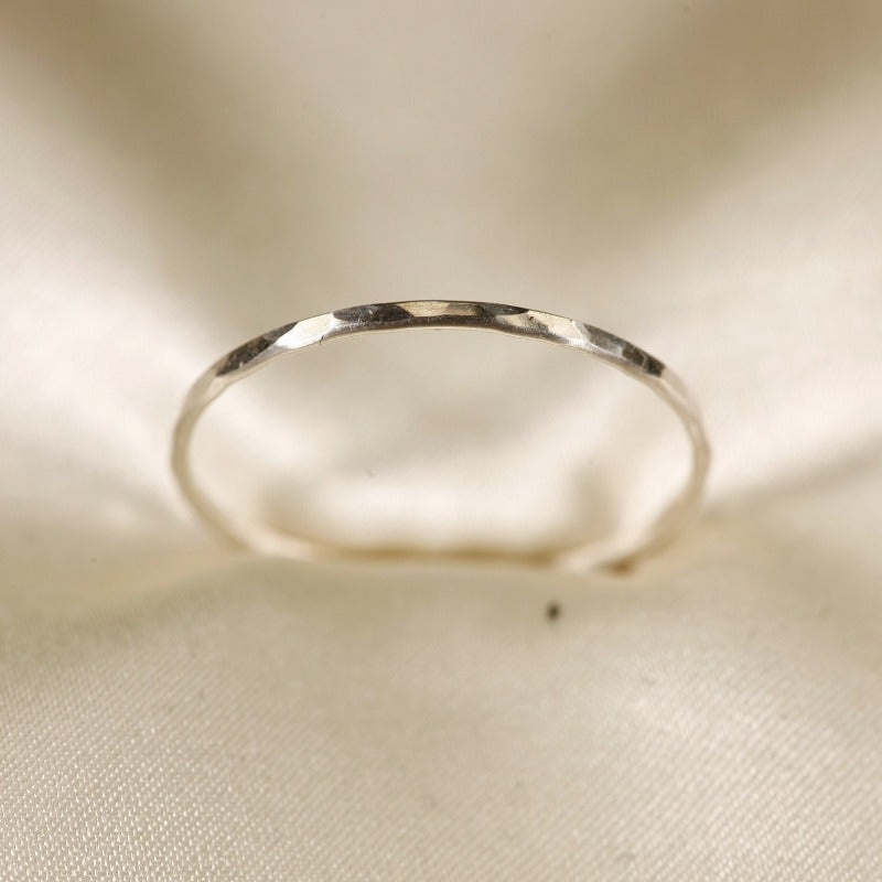 [Gift for Her] S925 Silver Hammered Ring, Silvery Stackable Ring Gift for Her