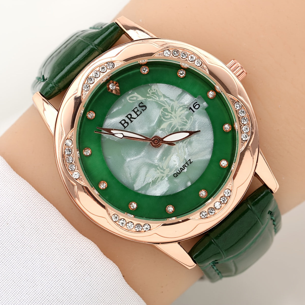 Round Quartz Watch Calfskin Strap Vintage Zinc Alloy Pointer Zinc Alloy Case Perfect Gifts For Women