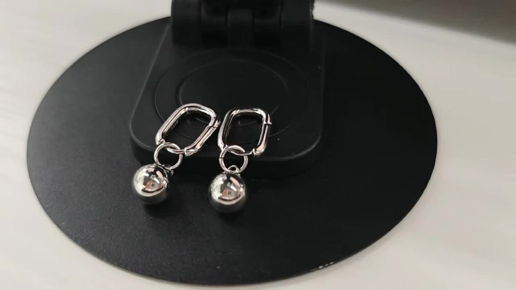 1 Pair of Women's S925 Silver Simple High-End Geometric Glossy Large Round Bead Pendant Everyday Multifunctional Party Earrings no box
