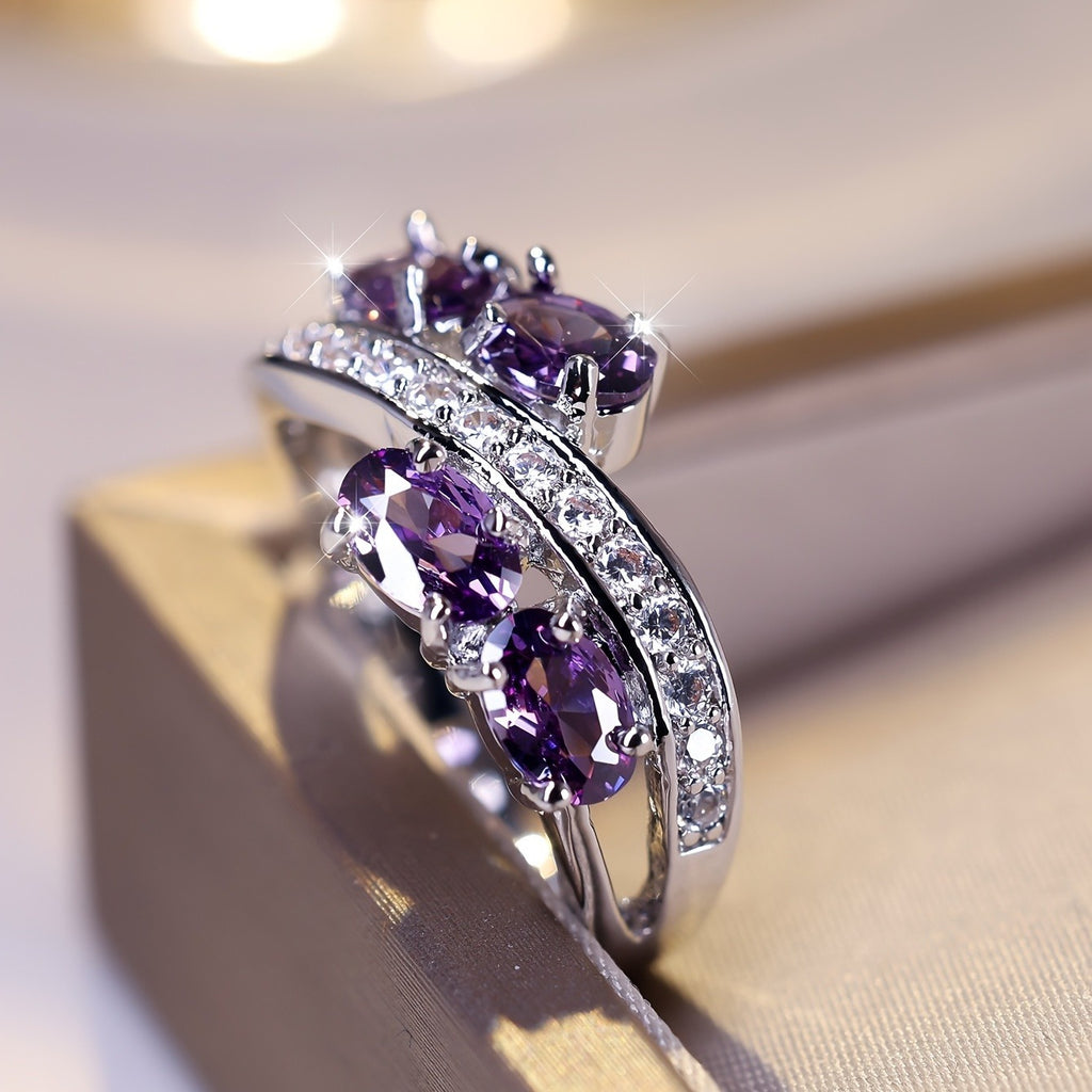 [Bride Wedding Ring] S925 Pure Silvery Purple Charm Ring Elegant Purple Synthetic Zirconia Ladies Ring | Bride Wedding Ring, Shiny Jewelry, Creative Design, Total Weight Of The Product (2.95g)