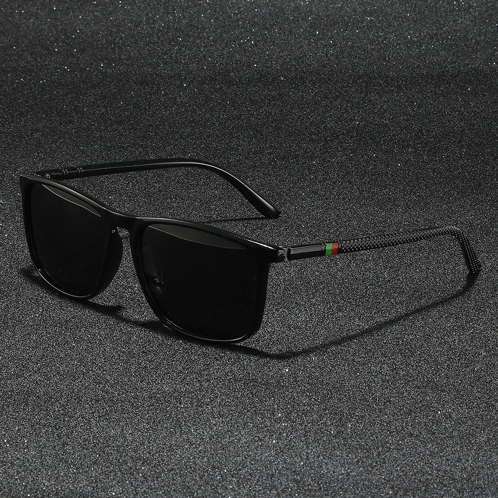 3 Pairs of  Striped Square Fashionable Men's and Women's Fashion Glasses - Luxurious Designer Anti-glare Black, Deep  and Red Color Combination - Fashionable UV Protection, Suitable for Driving, Fishing, Traveling and Beach Outfits