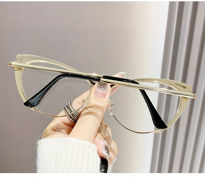 A Pair Of Golden Luxurious Cat-eye Glasses with Anti-blue Light, Retro Punk Style, Perfect for Ladies And Party Decorations