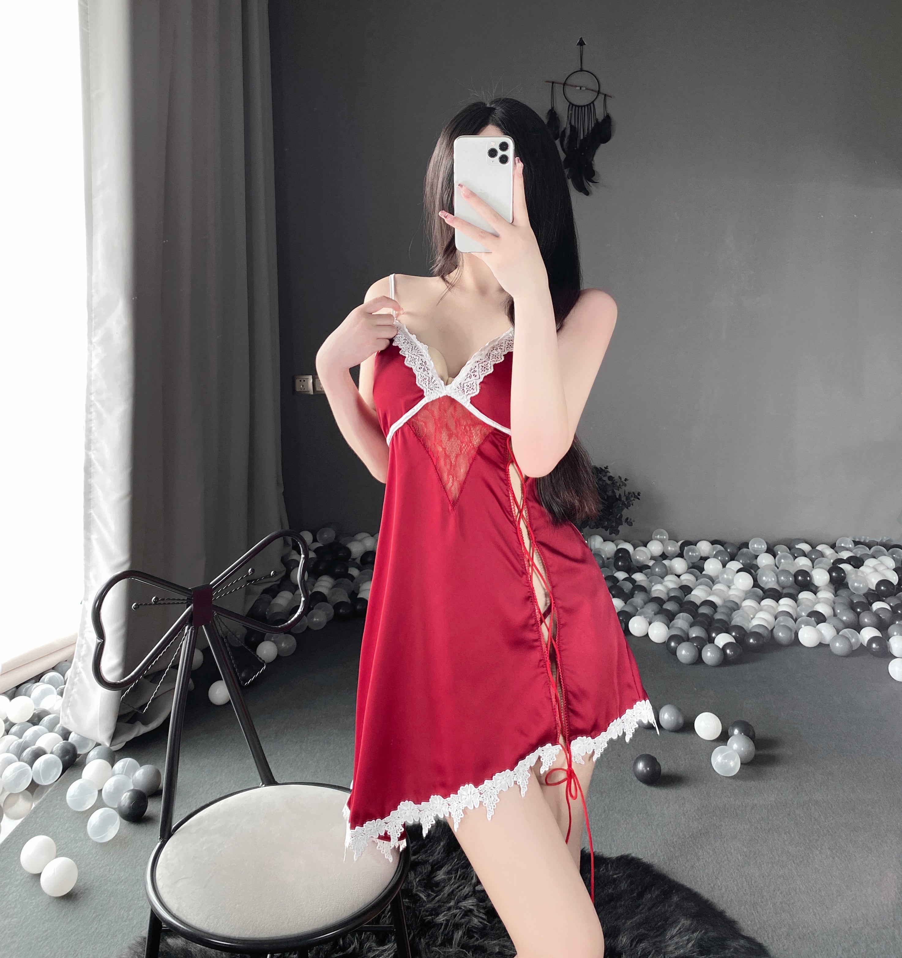T-2534 Lace backless split nightdress
