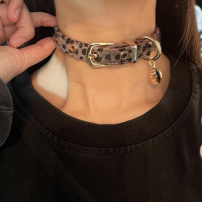 P-1387  Leopard print fluff punk leather collar