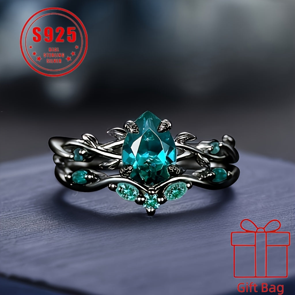 [Christmas Gift] 925 Sterling Silver Elegant Gothic Black Ring With Synthetic Jadeite Grape Pear Design, Birthstone, Christmas Theme, Suitable For Daily And Party Occasions, Seasonal Jewelry Gifts Total Weight Of The Product (With Gift Bag) (1.95G)