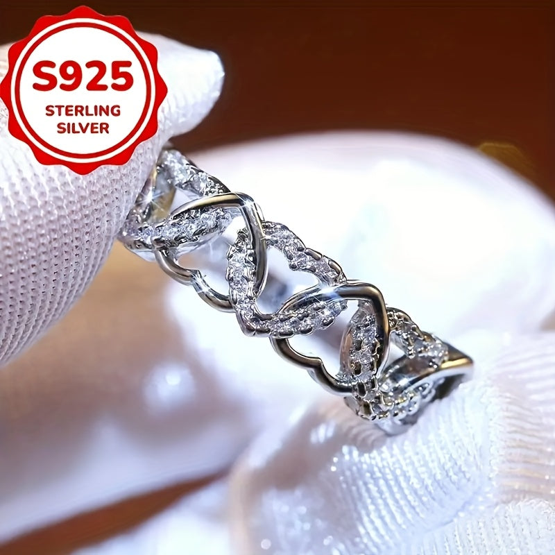 S925 Silver Heart Shaped Set Ring, Fashionable And Creative, Love Surrounding Women's Ring, Suitable for Daily Parties And Banquets, Perfect Valentine's Day Gift