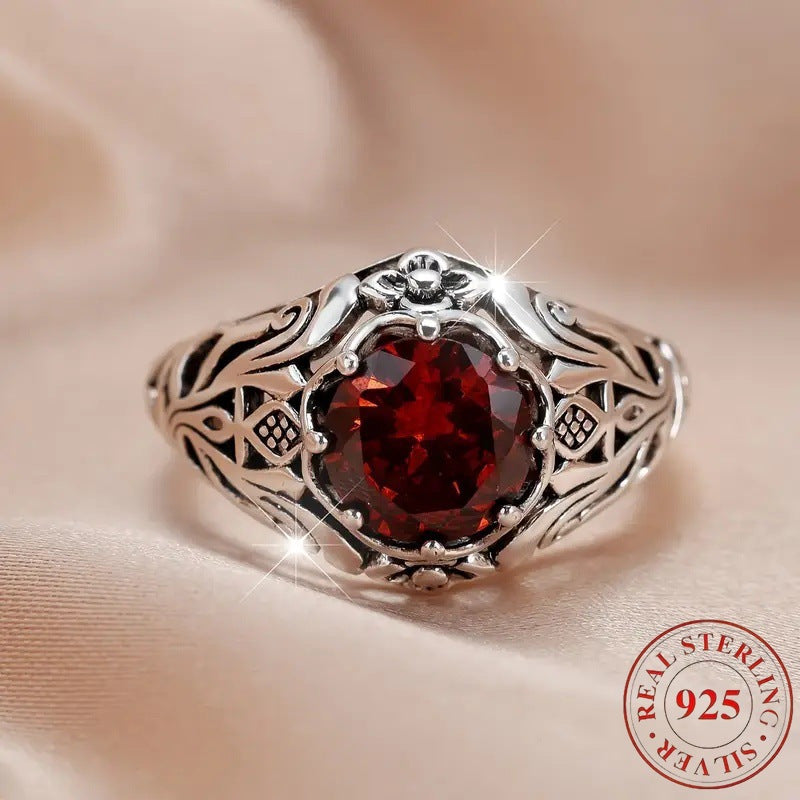 S925 Silver Red Synthetic Synthetic Zirconia Ring Low Allergic No Nickel Lady Retro Elegant Lattice Flower Design Ring Jewelry Suitable for Daily Party Wearing Anniversary Gifts