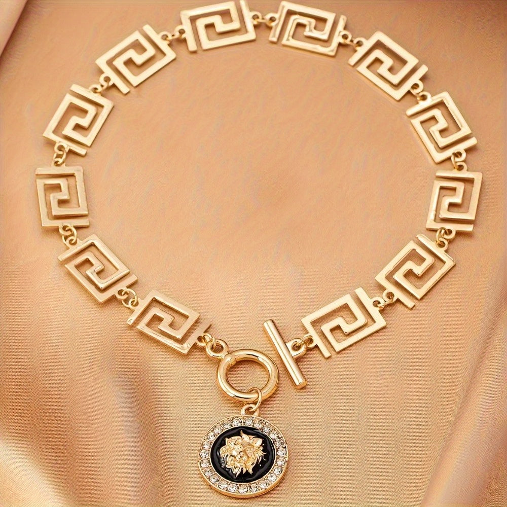 Golden Bohemian Lion Head Pendant Stainless Steel Ankle Chain, Paired with Black - Women's Fashion Casual Wear, Stainless Steel Chain, with a Gift Bag