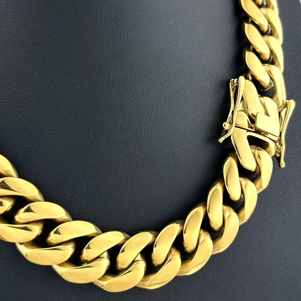 Set of 2pcs Featuring a Cuban Link Chain Made of Thick 18K Gold Plated 18K Gold Plated-Plated 83.48gal, Designed for Men. This New Button Necklace And Bracelet Set Allows for Easy Disassembly, Making It a Stylish Gift Option.