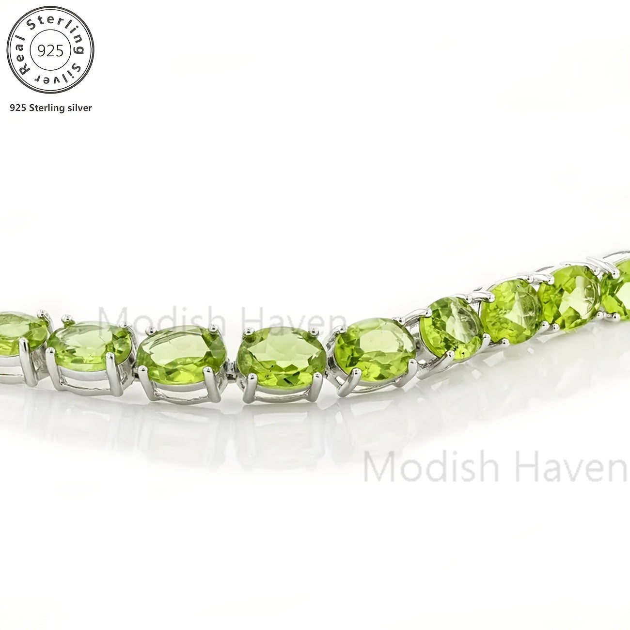Green Peridot Tennis Bracelet for Women, Made of 925 Sterling Silver with a Unique Zirconia Color, Exquisite And Elegant. A High-Quality Designer Piece Suitable for Everyday Wear. Ideal for Birthdays, Mother'S Day, Dates, Valentine'S Day