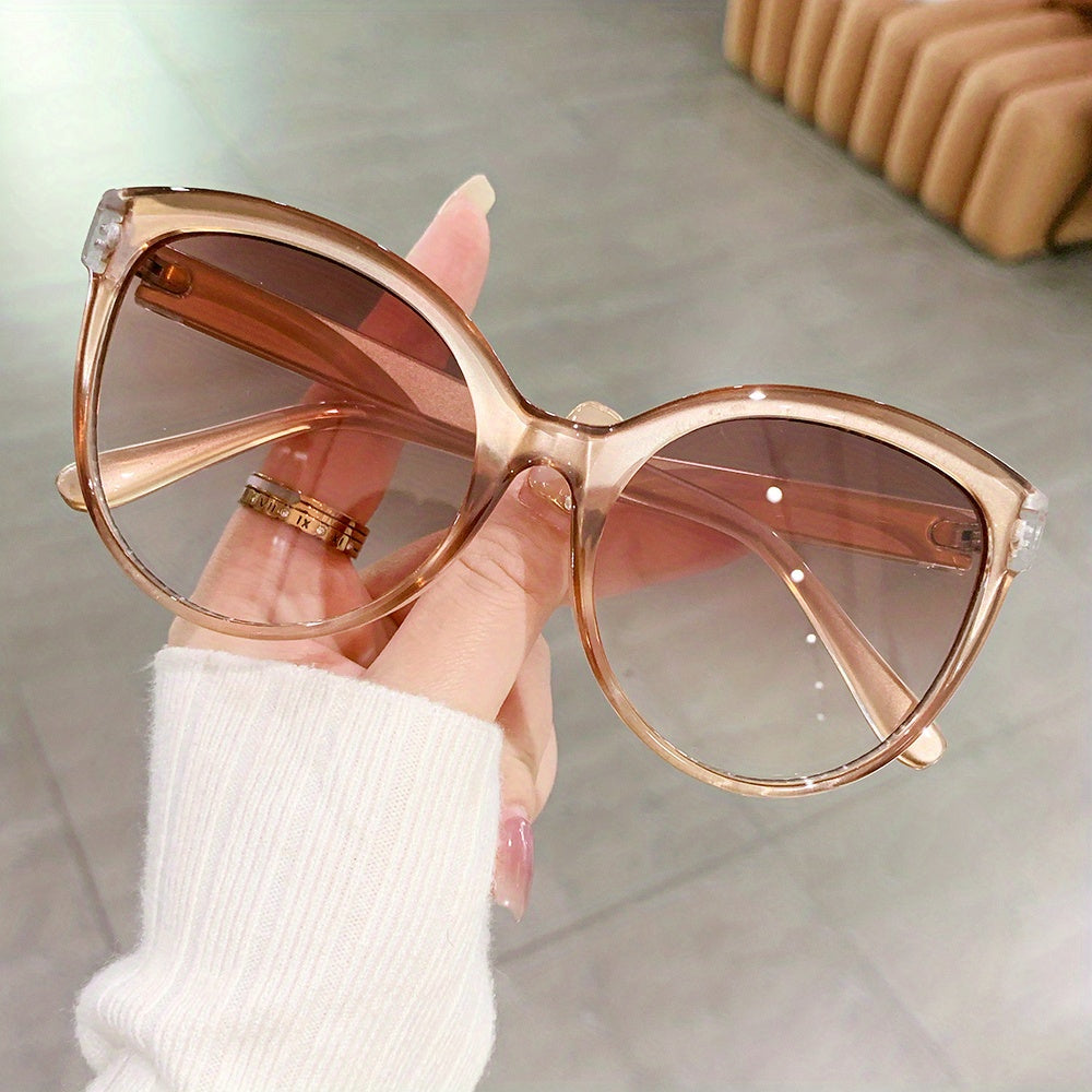 Summer Must Haves, Luxury Cat Eye Fashion Glasses for Women And Men, Oversized Fashion Shades Perfect for Beach, Vacation, Travel And Cruise, Trendy Y2K Style Accessory for Daily Wear, Street Photography And Holiday Gifts, Lightweight And Protective