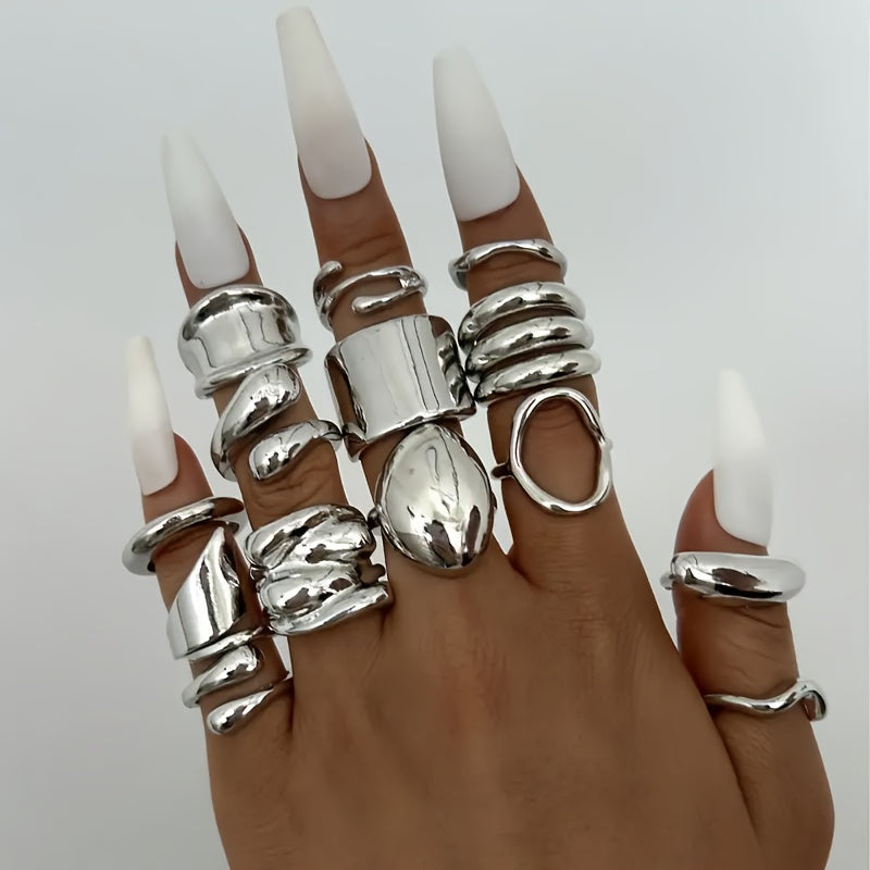 A Stylish And Elegant Set of Irregular Geometric Wide Rings Designed for Women, Perfect for Everyday Use, Parties, Dates, Or As a Holiday Gift.