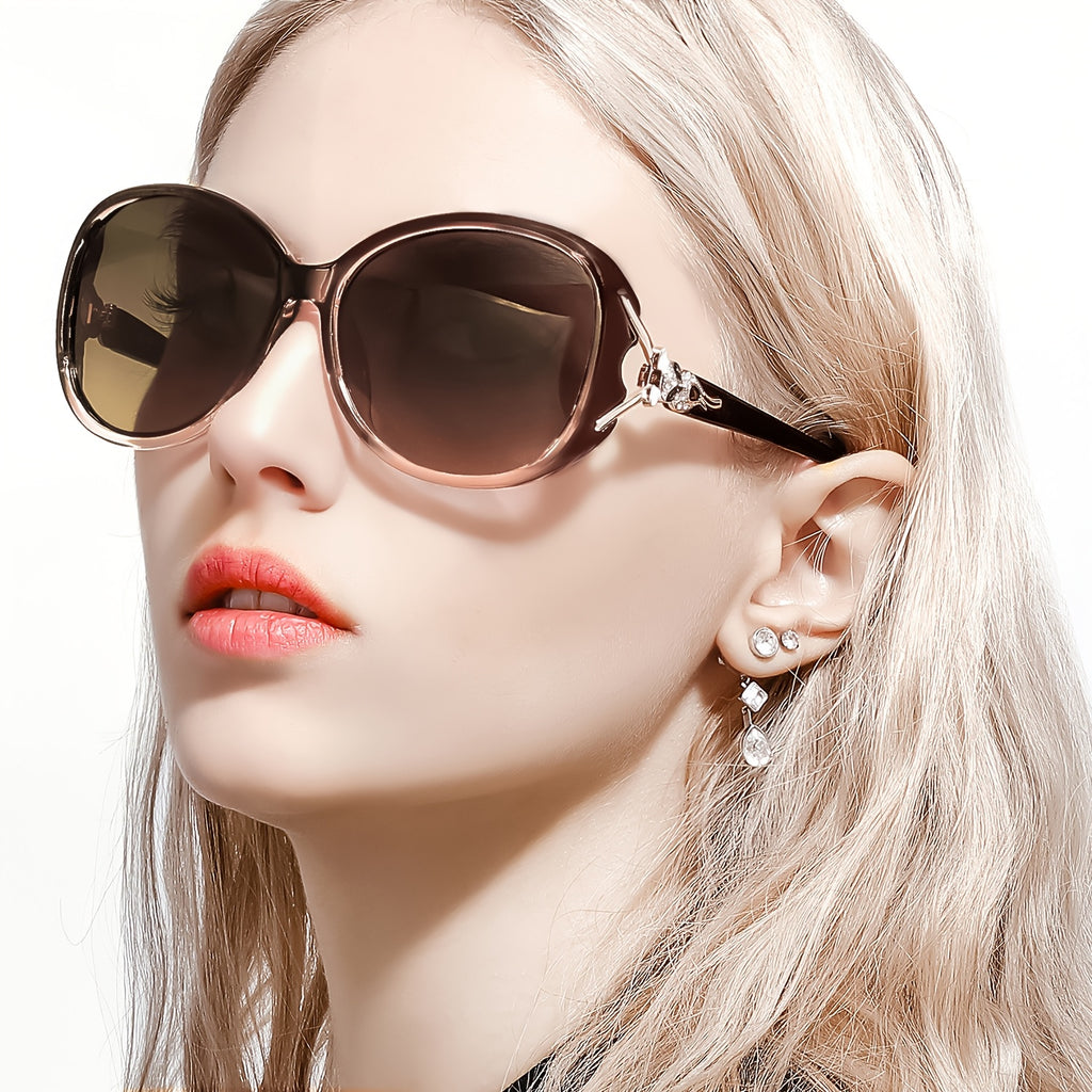 Trendy Glasses for Women, Featuring Oversized Design And Protection