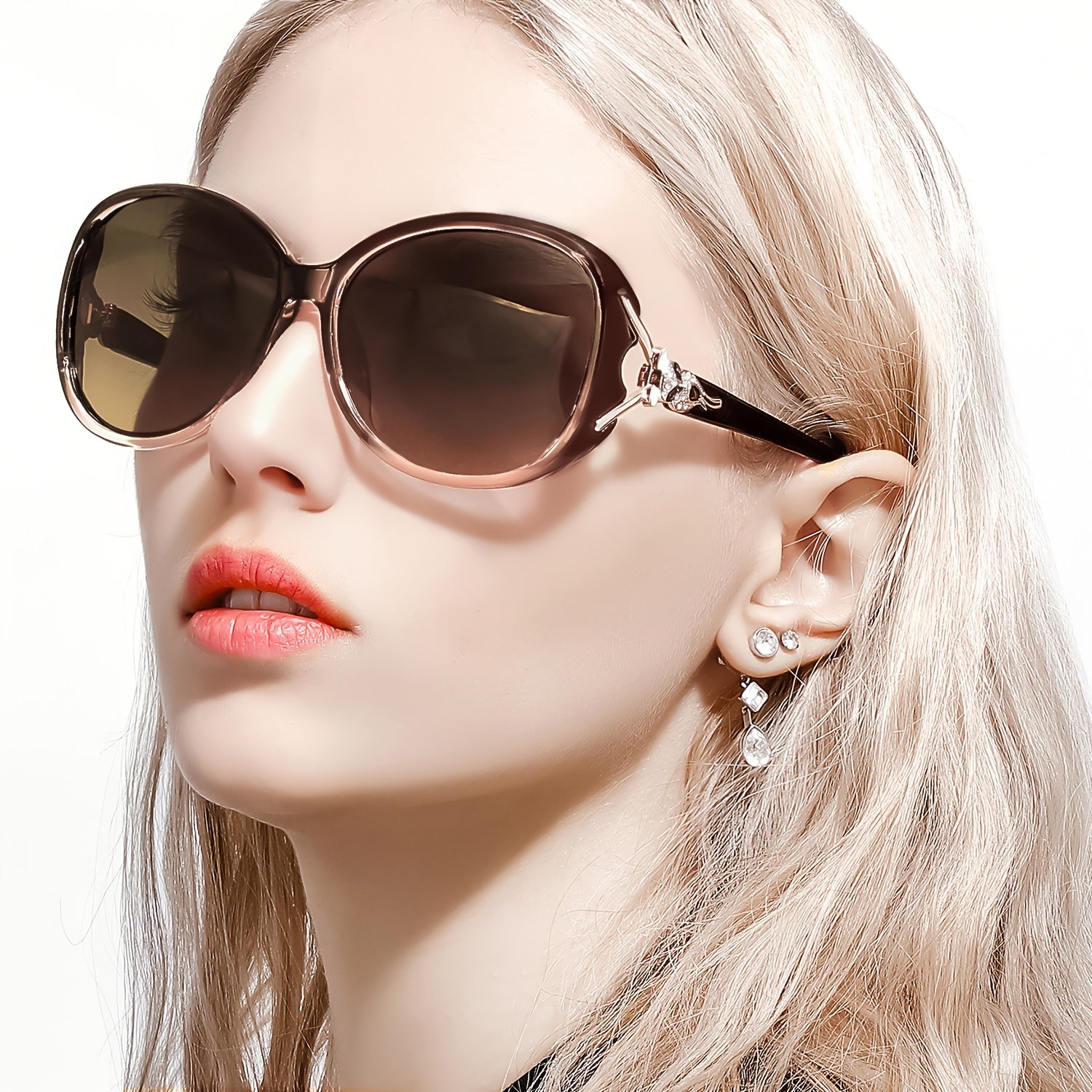 Trendy Glasses for Women, Featuring Oversized Design And Protection