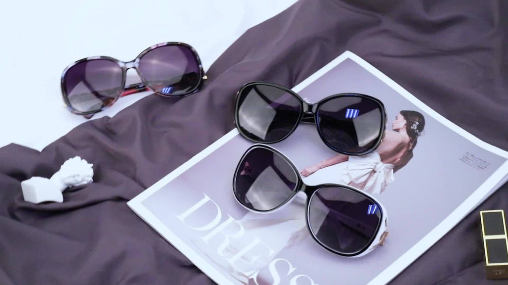 Trendy Glasses for Women, Featuring Oversized Design And Protection